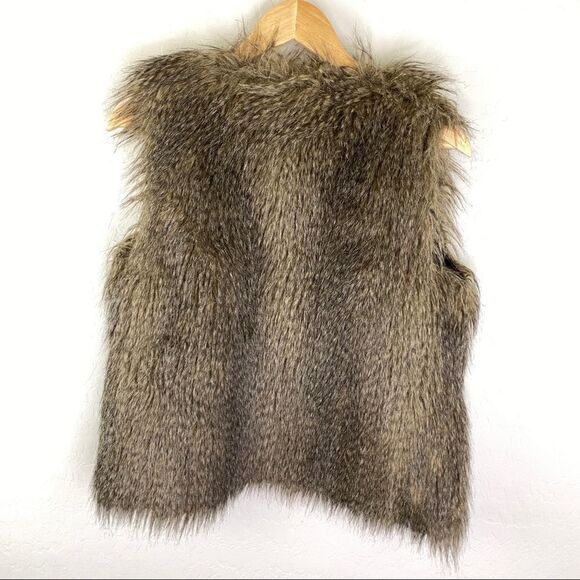 Buffalo by David Bitton tan and brown fur vest Size Small (Faux) - Picture 4 of 7